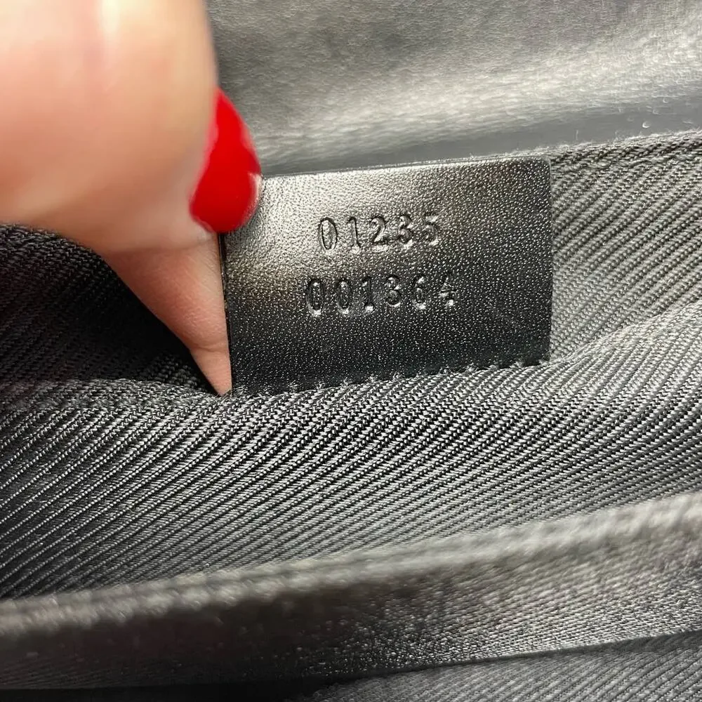 Gucci Vintage Monogram GG Flap Shoulder Bag Baguette Canvas Leather Black Silver - Picture 16 of 17